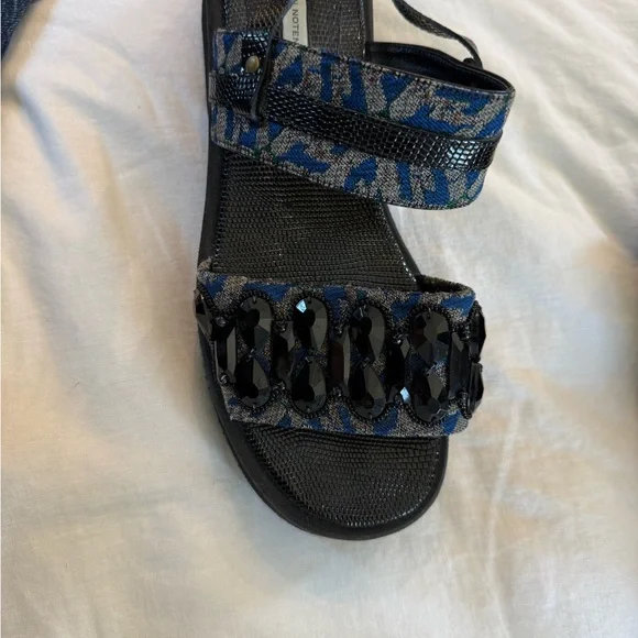 Dries Van Noten Black and Blue Sandals, Jet Beads and Lizard embossed leather - Picture 10 of 10